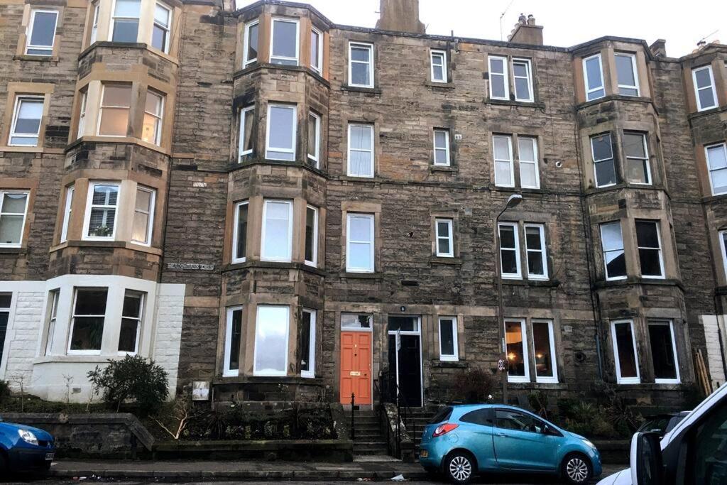 에든버러 Holyrood Park: Lush & Arty 2 Double Bed Flat 아파트 외부 사진